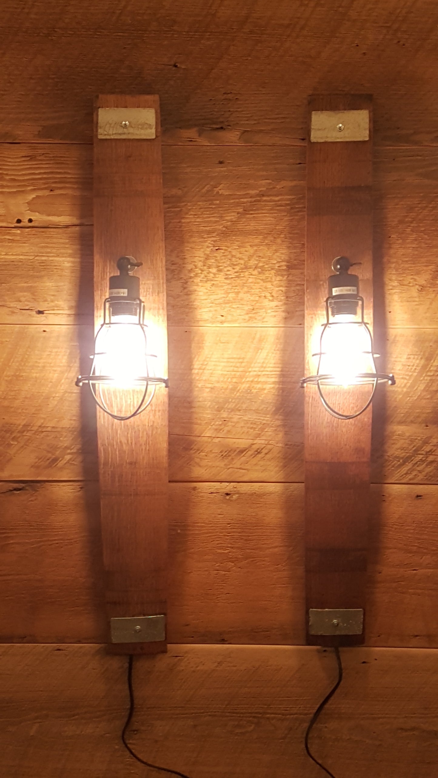 Light Fixture - Sconce